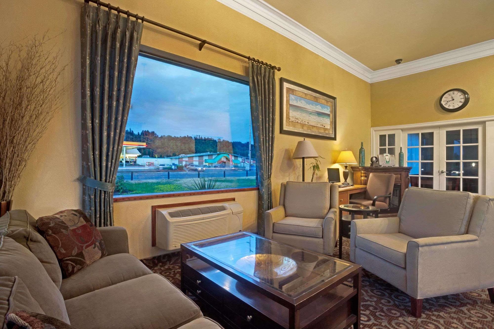 Econo Lodge Kent Luaran gambar