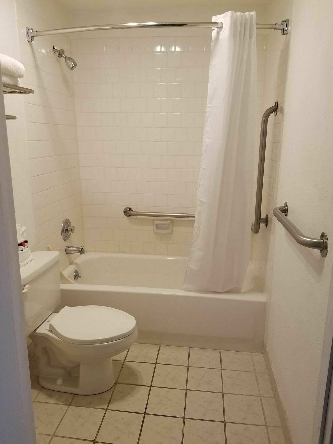 Econo Lodge Kent Luaran gambar